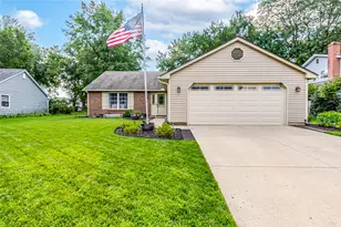 7847 Lockport Blvd, Centerville, OH 45459 - Photo 1