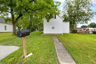 309 Market St, Union City, OH 45390 - Photo 4