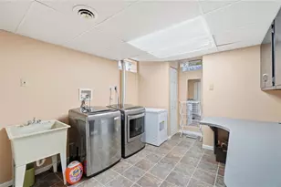 413 N Bromfield Rd, Kettering, OH 45429 - Photo 48