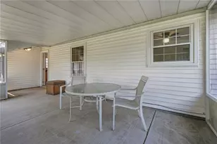 2348 N Aragon Ave, Kettering, OH 45420 - Photo 32