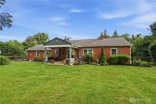 679 Meadowview Dr, Washington Twp, OH 45459 - Photo 48