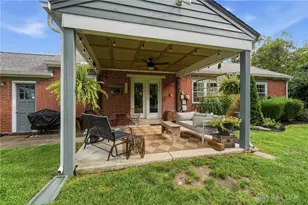 679 Meadowview Dr, Washington Twp, OH 45459 - Photo 52
