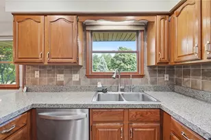 10619 Frederick Pike, Butler Twp, OH 45377 - Photo 20