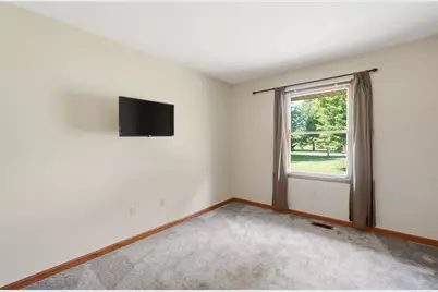 10619 Frederick Pike, Butler Twp, OH 45377 - Photo 36
