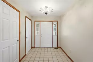 10619 Frederick Pike, Butler Twp, OH 45377 - Photo 6
