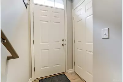 230 Keelboat Court, Dayton, OH 45402 - Photo 2