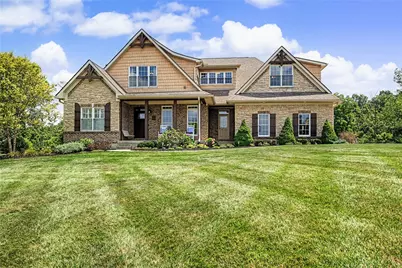 196 Blue Jay Way, Chester Township, OH 45177 - Photo 2
