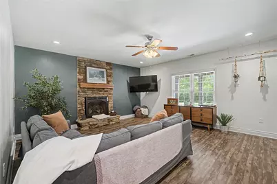196 Blue Jay Way, Chester Township, OH 45177 - Photo 48