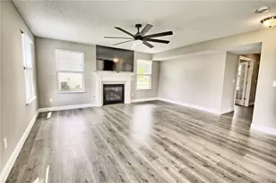 1097 Marty Lee Ln, Carlisle, OH 45005 - Photo 12