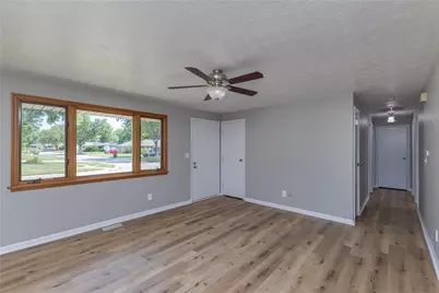 4900 Seville Drive, Englewood, OH 45322 - Photo 6