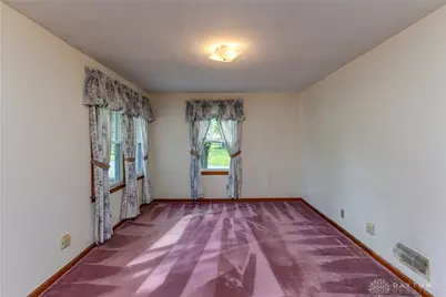 7853 Chambersburg Road, Huber Heights, OH 45424 - Photo 18
