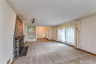 7853 Chambersburg Rd, Huber Heights, OH 45424 - Photo 8