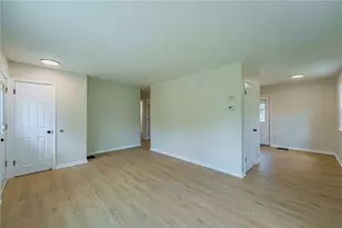 677 S Columbus St, Xenia Twp, OH 45385 - Photo 8