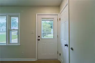 677 S Columbus St, Xenia Twp, OH 45385 - Photo 6