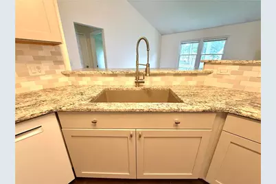 10029 Village Tree Court, Miamisburg, OH 45342 - Photo 12