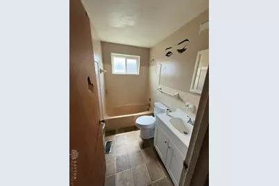 5490 Bellefontaine Road, Huber Heights, OH 45424 - Photo 10