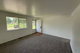 5490 Bellefontaine Rd, Huber Heights, OH 45424 - Photo 4