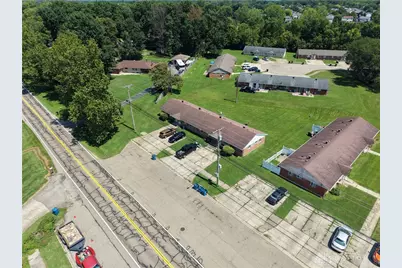 5490 Bellefontaine Road, Huber Heights, OH 45424 - Photo 14