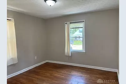 5029 Pensacola Boulevard, Moraine, OH 45439 - Photo 8