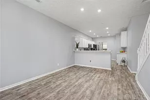 8823 Birkdale Hills Cir, Washington Twp, OH 45458 - Photo 14
