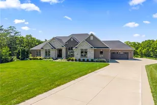 1234 Walton Ct, Troy, OH 45373 - Photo 2