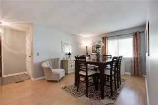 135 Whispering Pines Dr, Springboro, OH 45066 - Photo 2