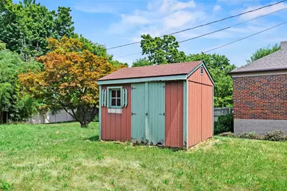 201 Castlewood Avenue, Harrison Twp, OH 45405 - Photo 34