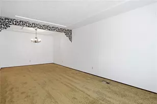 1341 S Elm St, West Carrollton, OH 45449 - Photo 6