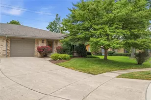 1327 Quail Bend Cir, Kettering, OH 45429 - Photo 2