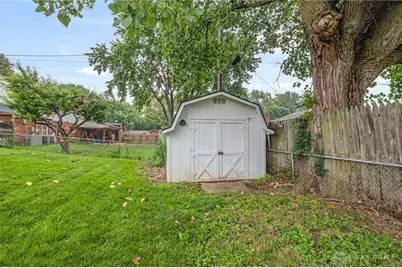 4570 Pennyston Avenue, Huber Heights, OH 45424 - Photo 24