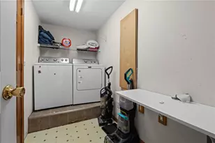 7565 Newbury Rd, Bethel Twp, OH 45371 - Photo 30