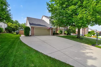 205 Steeplechase Drive, Springboro, OH 45066 - Photo 2