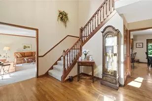 2340 Rockingham Dr, Troy, OH 45373 - Photo 8