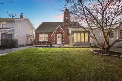 252 Aberdeen Avenue, Oakwood, OH 45419 - Photo 1