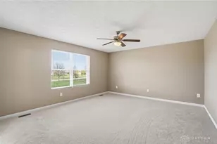 2571 Sunset Maple Dr, Tipp City, OH 45371 - Photo 18