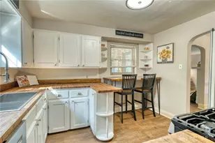 900 Devonshire Rd, Dayton, OH 45419 - Photo 12