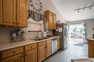 165 Hampton Pl, Troy, OH 45373 - Photo 14