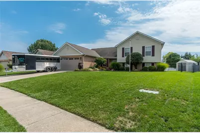 165 Hampton Place, Troy, OH 45373 - Photo 2