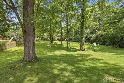 4460 E Mohave Drive, Dayton, OH 45431 - Photo 38