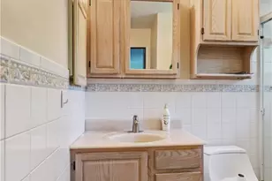 4460 E Mohave Dr, Beavercreek, OH 45431 - Photo 16