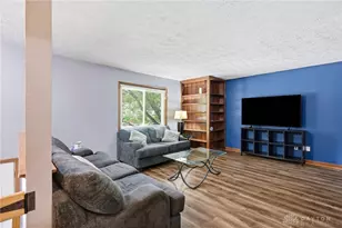 4460 E Mohave Dr, Beavercreek, OH 45431 - Photo 2