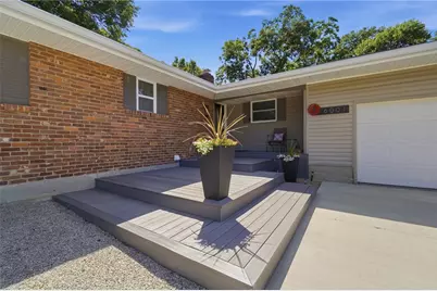 6001 Cindy Drive, West Carrollton, OH 45449 - Photo 8