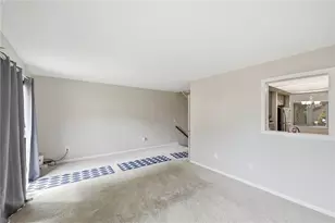 6852 Olde Greenbrier Ln, Centerville, OH 45459 - Photo 14