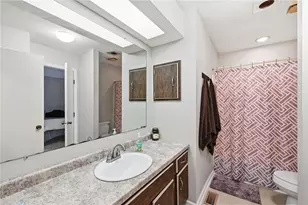 6852 Olde Greenbrier Ln, Centerville, OH 45459 - Photo 18