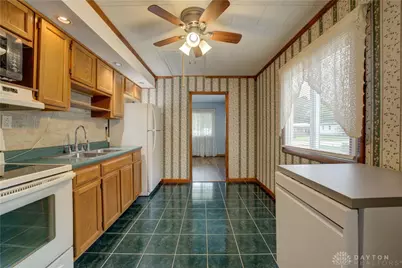 111 W Harmon Drive, Greenville, OH 45331 - Photo 6
