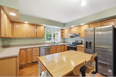 2662 Vienna Estates Drive, Miami Township, OH 45459 - Photo 12