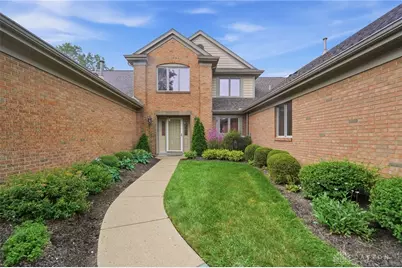 2662 Vienna Estates Drive, Miami Township, OH 45459 - Photo 4