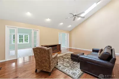 2662 Vienna Estates Drive, Miami Township, OH 45459 - Photo 28