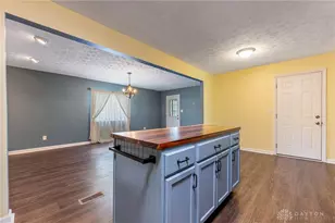 7606 Washington Park Dr, Dayton, OH 45459 - Photo 10