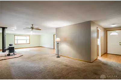 134 Bristol Drive, Centerville, OH 45458 - Photo 6